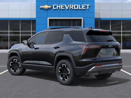 Mosaic Black Metallic 2026 Chevrolet Equinox FWD ACTIV
