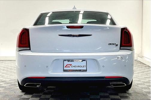2021 Chrysler 300 S
