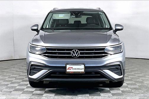 2024 Volkswagen Tiguan 2.0T SE 4MOTION