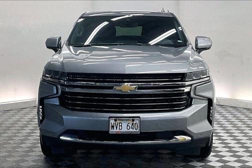 Sterling Gray Metallic 2023 Chevrolet Suburban LT