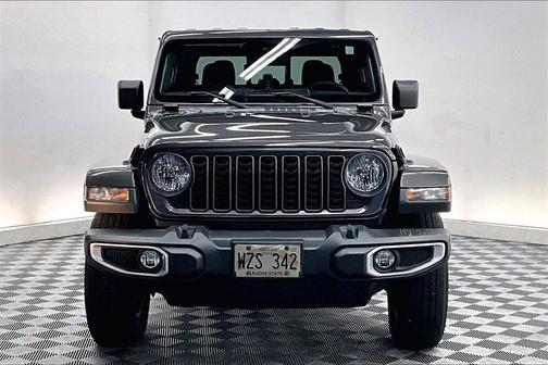 2024 Jeep Gladiator Sport S