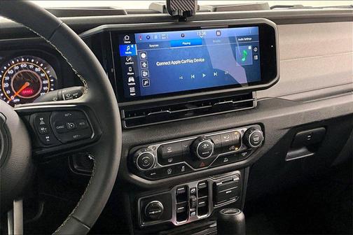 2024 Jeep Gladiator Sport S