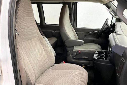 2020 Chevrolet Express 2500 RWD 2500 Regular Wheelbase LT