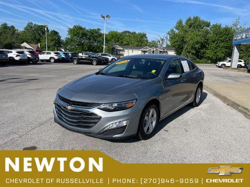 Sterling Gray Metallic 2024 Chevrolet Malibu FWD 1LT