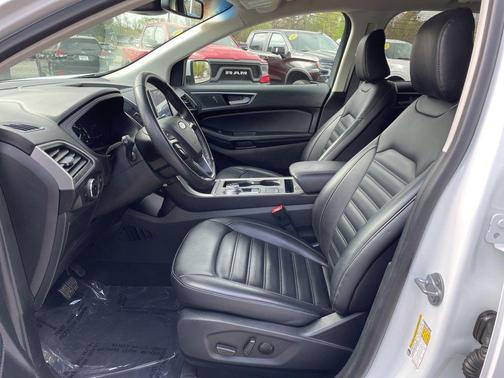 Oxford White 2024 Ford Edge SEL