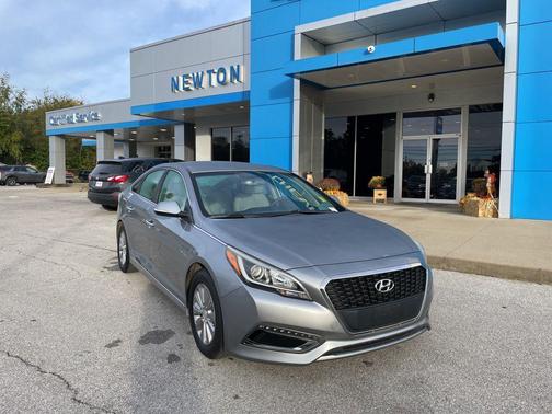 2016 Hyundai SONATA Hybrid SE