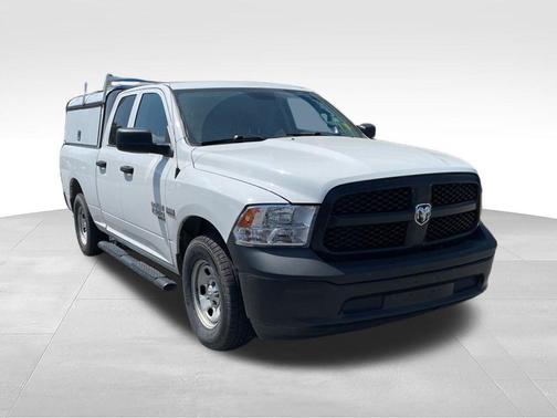 Bright White Clearcoat 2022 RAM 1500 Tradesman