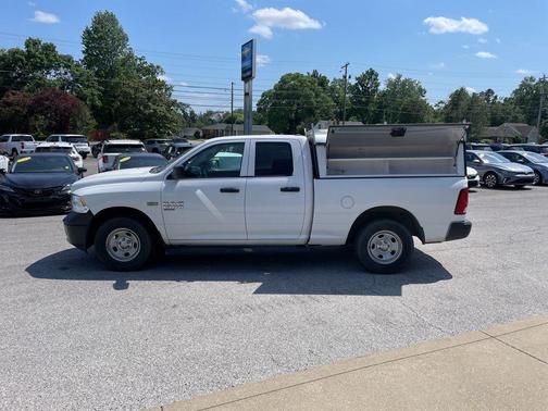 Bright White Clearcoat 2022 RAM 1500 Tradesman