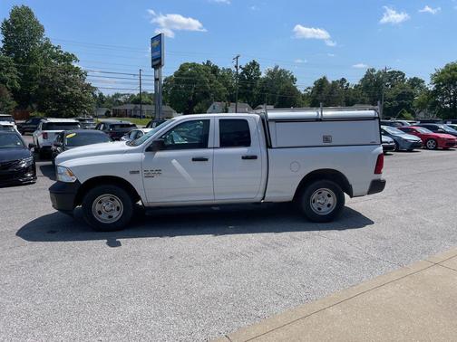 Bright White Clearcoat 2022 RAM 1500 Tradesman