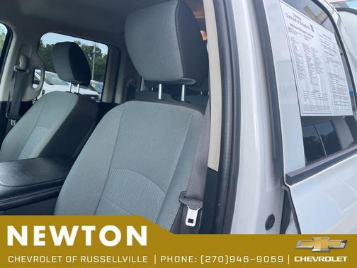 Bright White Clearcoat 2022 RAM 1500 Tradesman