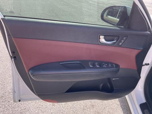 Snow White Pearl 2016 Kia Optima SX Turbo