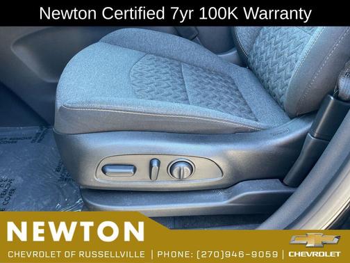 Mosaic Black Metallic 2024 Chevrolet Equinox 1LT