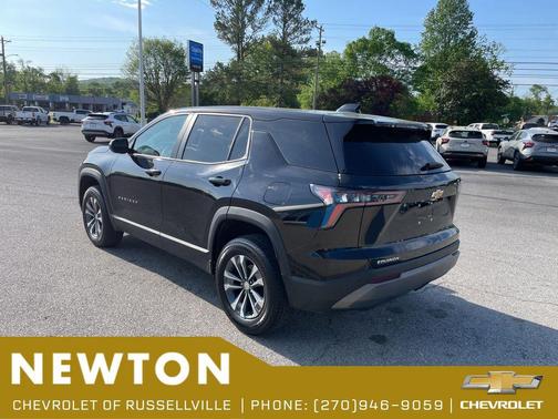 Mosaic Black Metallic 2025 Chevrolet Equinox 1LT