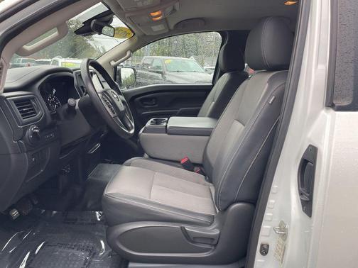 2021 Nissan Titan S