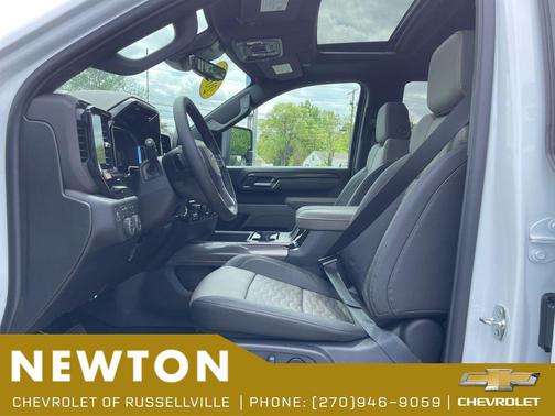 Summit White 2026 Chevrolet Silverado 2500 Crew Cab, Standard Bed, XR2, 4WD
