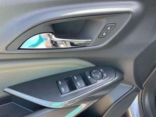 Sterling Gray Metallic 2026 Chevrolet Trax FWD ACTIV