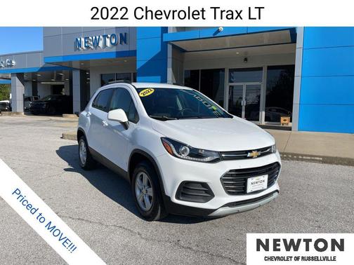 Summit White 2022 Chevrolet Trax LT