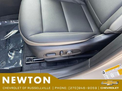 White Sands 2026 Chevrolet Trax FWD ACTIV