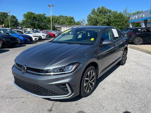 Platinum Gray Metallic 2025 Volkswagen Jetta 1.5T S