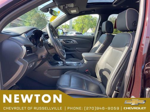 Black Cherry Metallic 2023 Chevrolet Traverse Premier