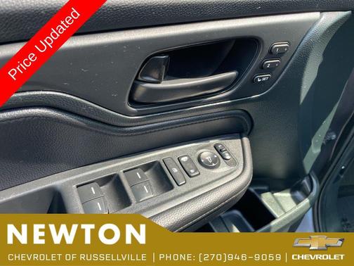 Modern Steel Metallic 2024 Honda Odyssey EX-L