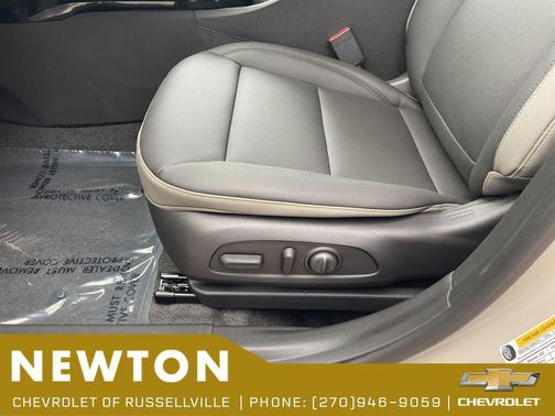 White Sands 2026 Chevrolet Trax FWD ACTIV