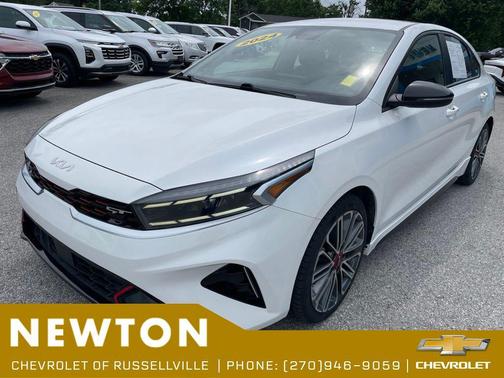 Snow White Pearl 2024 Kia Forte GT