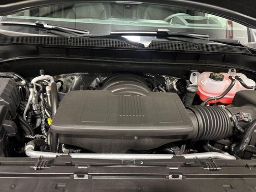 2026 Chevrolet Tahoe 4WD RST