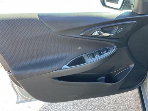 2017 Chevrolet Malibu 1LS