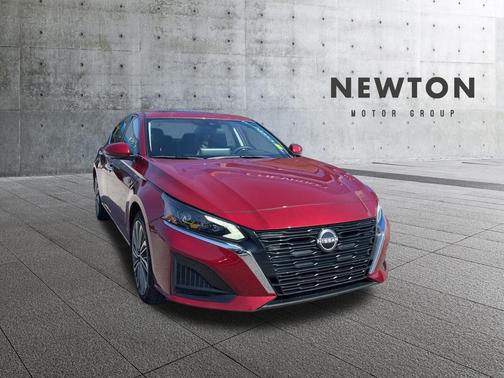 Scarlet Ember 2025 Nissan Altima 2.5 SL