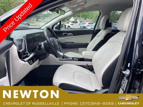 Ebony Black 2025 Kia Sportage EX
