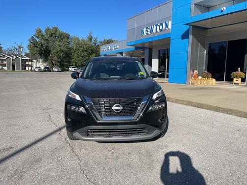 2022 Nissan Rogue S