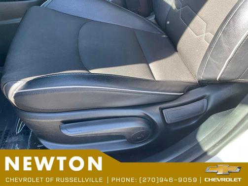 Snow White Pearl 2023 Kia Forte GT-Line
