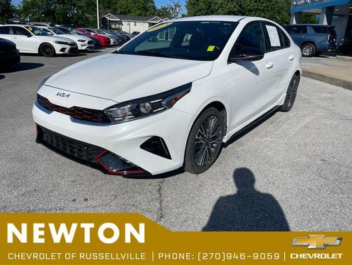 Snow White Pearl 2023 Kia Forte GT-Line