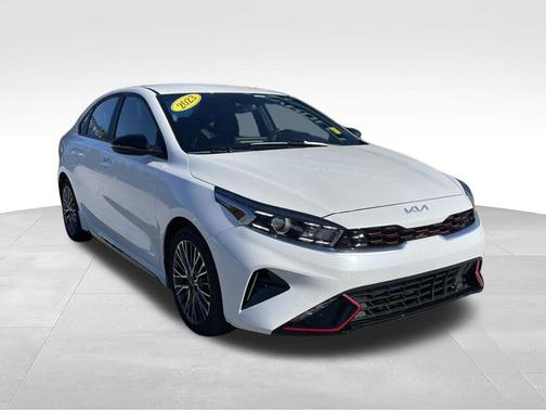 Snow White Pearl 2023 Kia Forte GT-Line