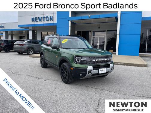ERUPTION GREEN METALLIC 2025 Ford Bronco Sport Badlands