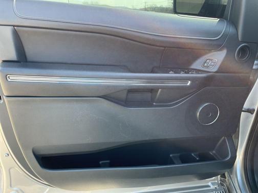 Silver Metallic 2022 Ford Expedition Max XLT