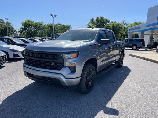 Sterling Gray Metallic 2026 Chevrolet Silverado 1500 Custom