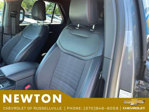 CARBONIZED GRAY METALLIC 2025 Ford Explorer ST-Line