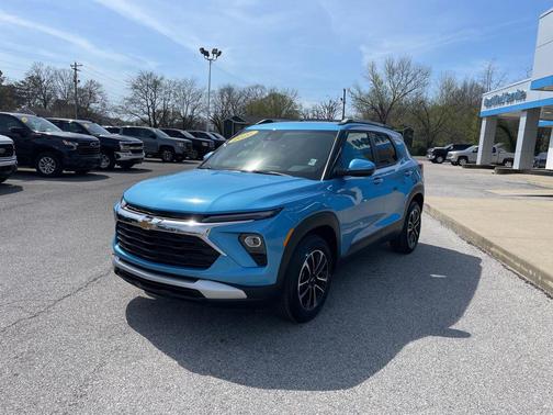 Marina Blue Metallic 2026 Chevrolet Trailblazer LT