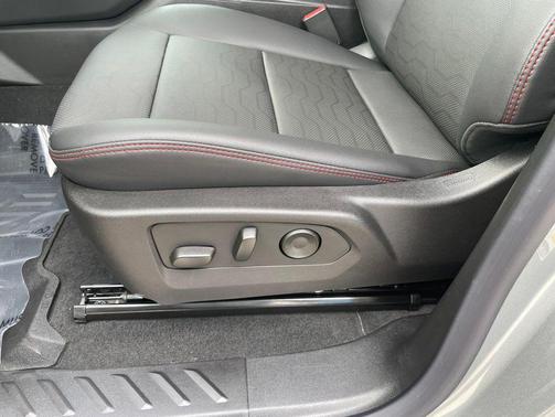 Sterling Gray Metallic 2026 Chevrolet Colorado Z71
