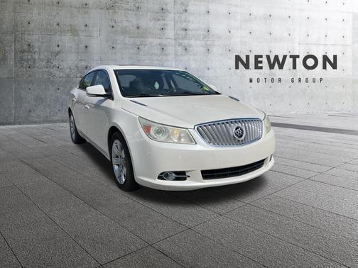 White Diamond Tricoat 2010 Buick LaCrosse CXS