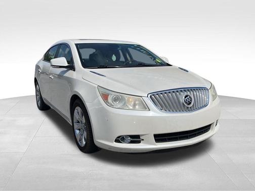 White Diamond Tricoat 2010 Buick LaCrosse CXS
