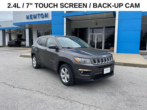 Granite Crystal Metallic Clearcoat 2018 Jeep Compass Latitude