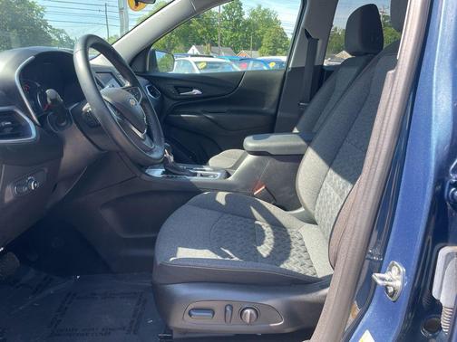 Lakeshore Blue Metallic 2024 Chevrolet Equinox 1LT