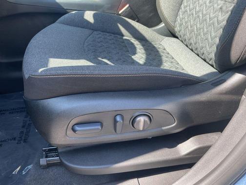 Lakeshore Blue Metallic 2024 Chevrolet Equinox 1LT