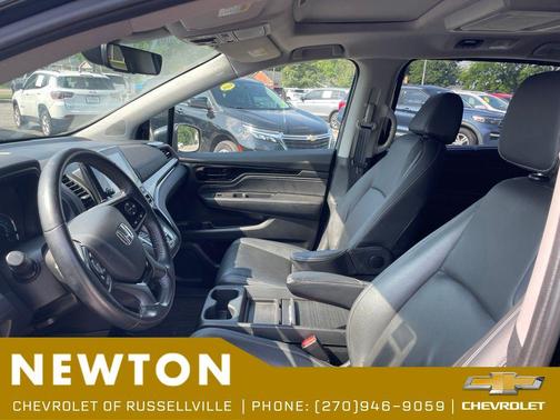 Crystal Black Pearl 2023 Honda Odyssey Touring