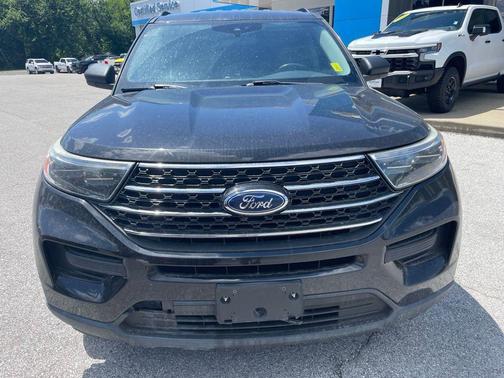 AGATE BLACK METALLIC 2021 Ford Explorer XLT
