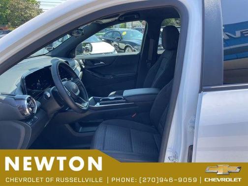 Summit White 2025 Chevrolet Equinox 1LT