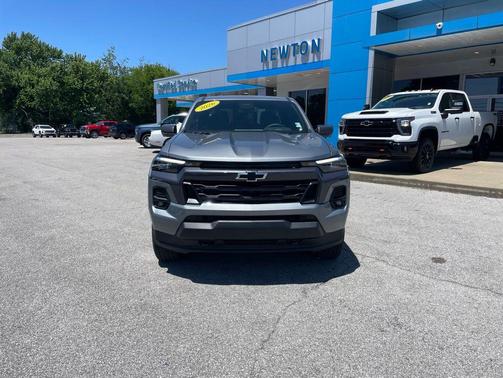 Sterling Gray Metallic 2026 Chevrolet Colorado LT